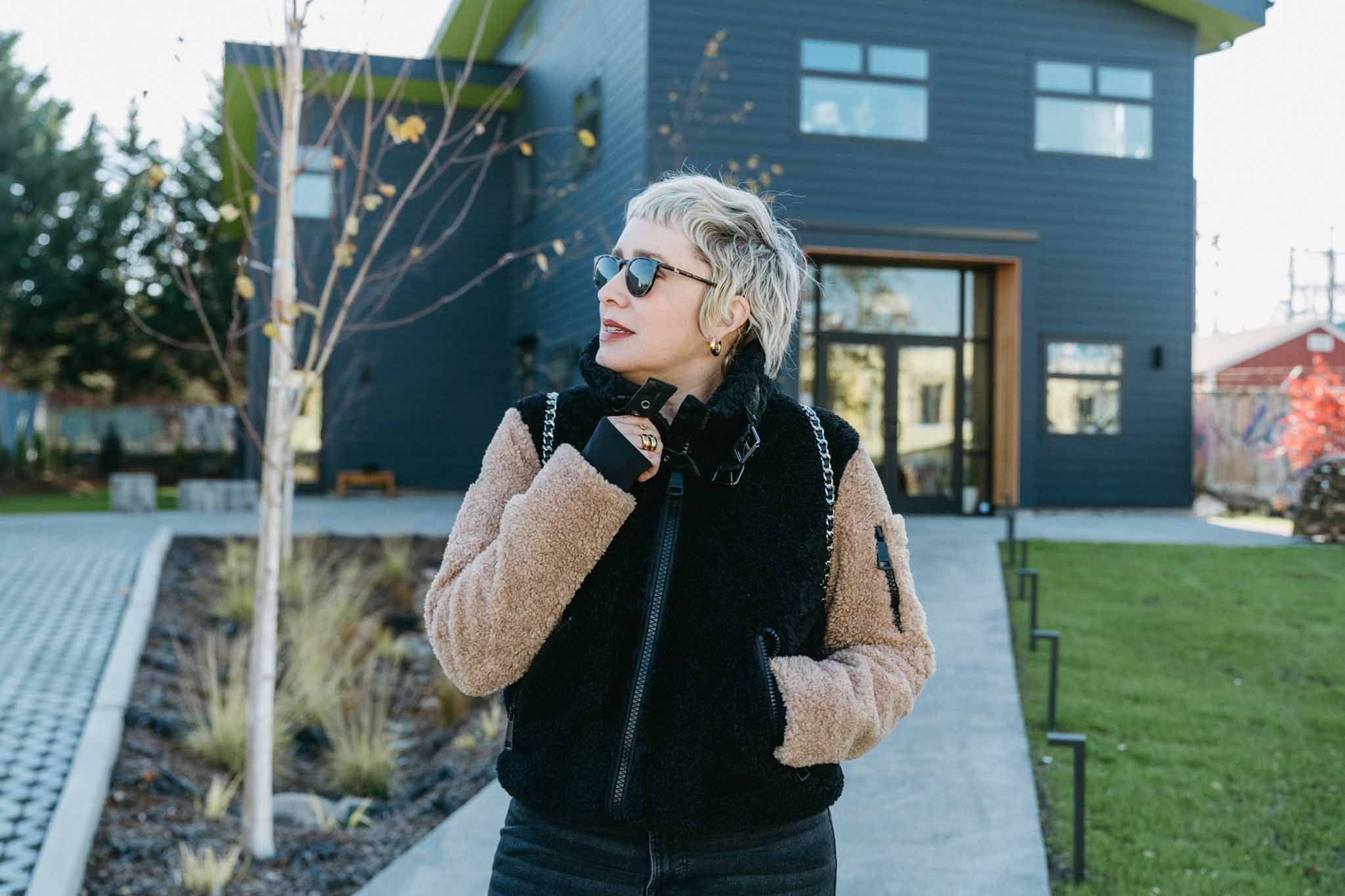 Simple Winter Stylish: Sherpa + Sorels