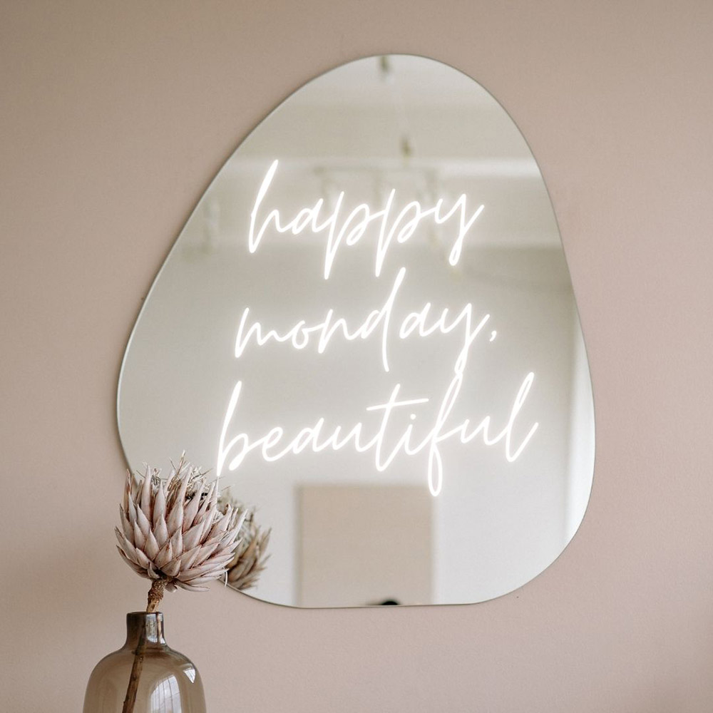 Make-up and Magnificence Weblog Monday Ballot, Vol. 842