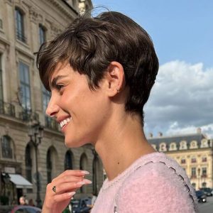 57 Finest Brief Hairstyles And Haircuts to Attempt in 2025
